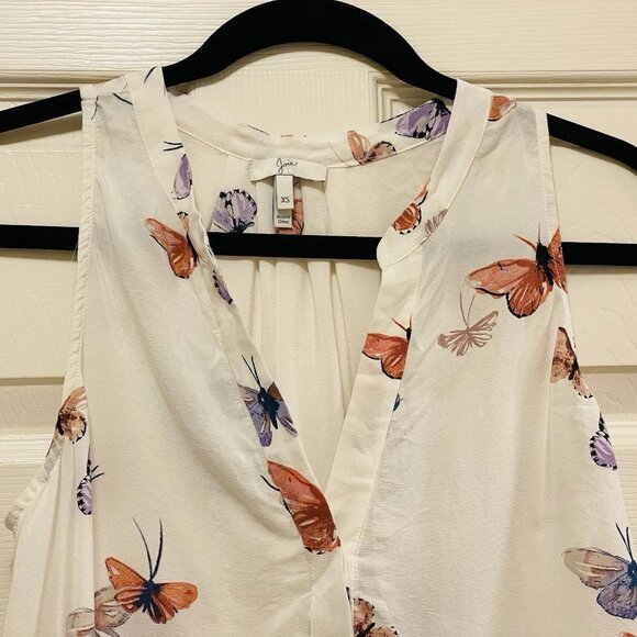 JOIE White 100% Silk Butterfly Sleeveless Top Sz XS - Picture 3 of 5